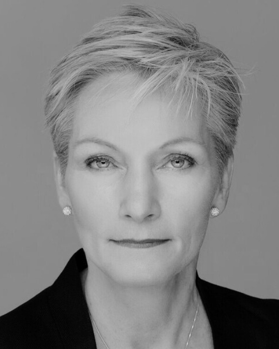 Michelle Quinn BW Headshot (1)